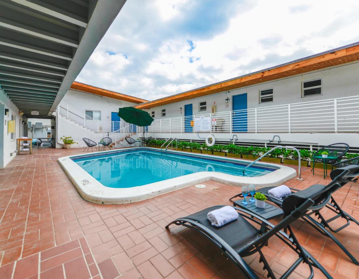 هوليوود Fantastic 1 Bedroom With Pool Steps From The Beach #43 المظهر الخارجي الصورة